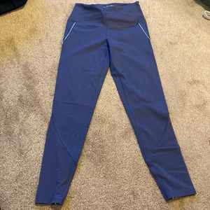 Knockout by Victoria Secret 7/8 leggings (XS Short)